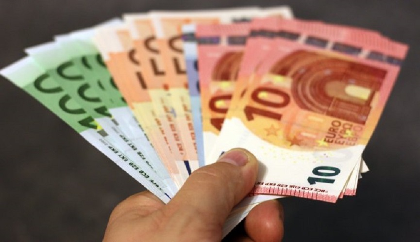 remitancat-nga-diaspora-arrijne-ne-692-milione-euro-ne-janar-gusht-te-ketij-viti-–