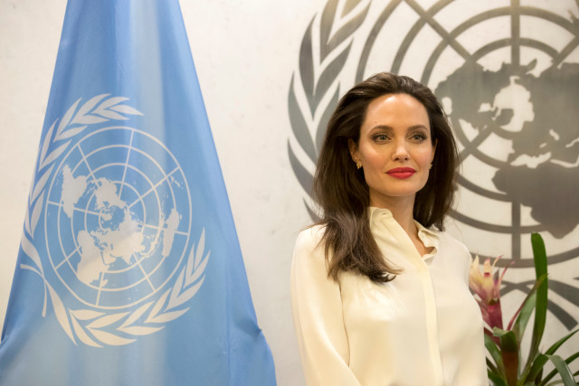angelina-jolie-publikon-pamje-satelitore-te-shkaterrimit-ne-gaza