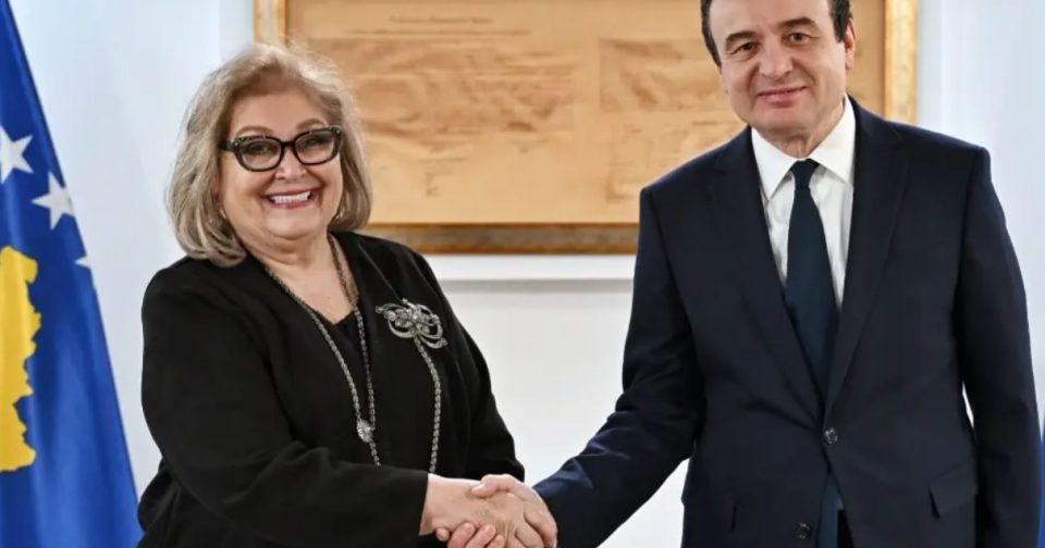 kurti-me-propozim-te-ri-per-presidente-te-kosoves,-justina-shiroka-pula