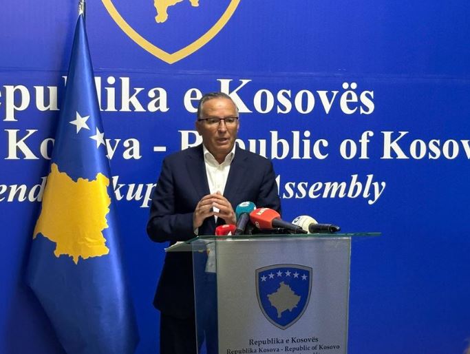 hamza-i-pergjigjet-kurtit:-uck-ja-nuk-behet-objekt-transaksioni-politik